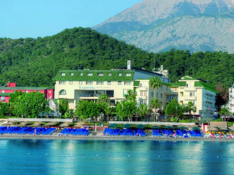 Lancora Beach Hotel