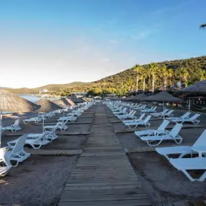Latanya Park Resort Hotel