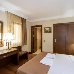 Latanya Park Resort Hotel
