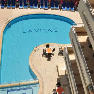 Lavitas Hotel