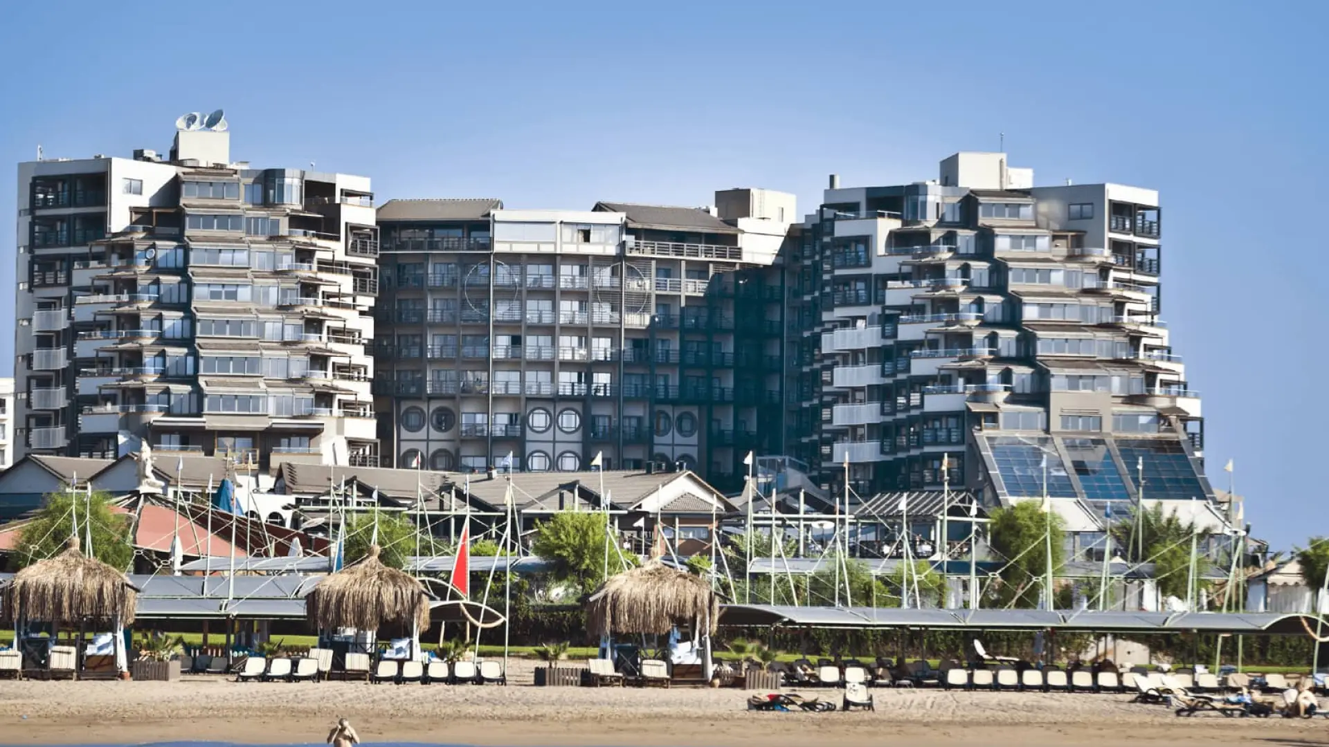 Limak Lara De Luxe Hotel & Resort