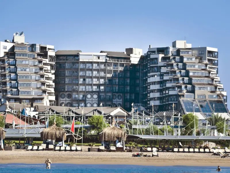 Limak Lara De Luxe Hotel & Resort