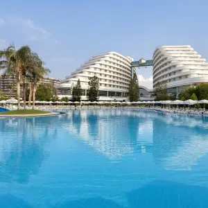 Miracle Resort Hotel