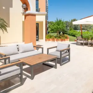 Miramare Queen Hotel