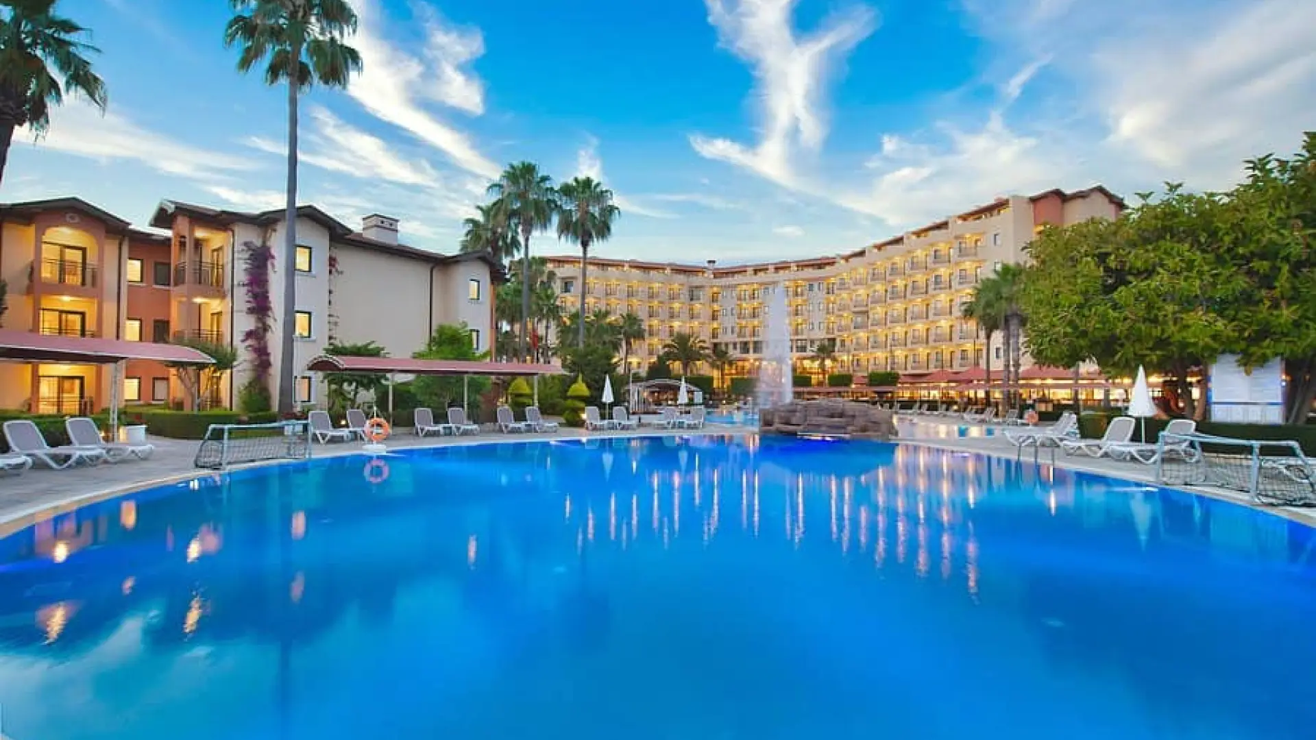 Miramare Queen Hotel
