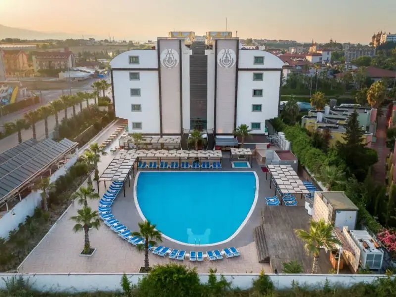 Orfeus Queen Hotel