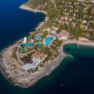 Pine Bay Holiday Resort