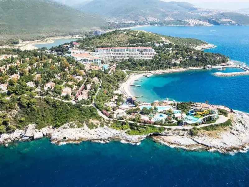 Pine Bay Holiday Resort