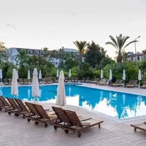 Pine House Hotel