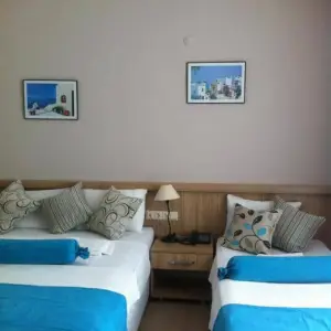 Ponz Hotel