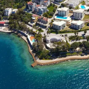 Roseira Beach Resort