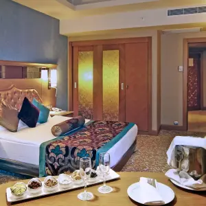 Royal Holiday Palace