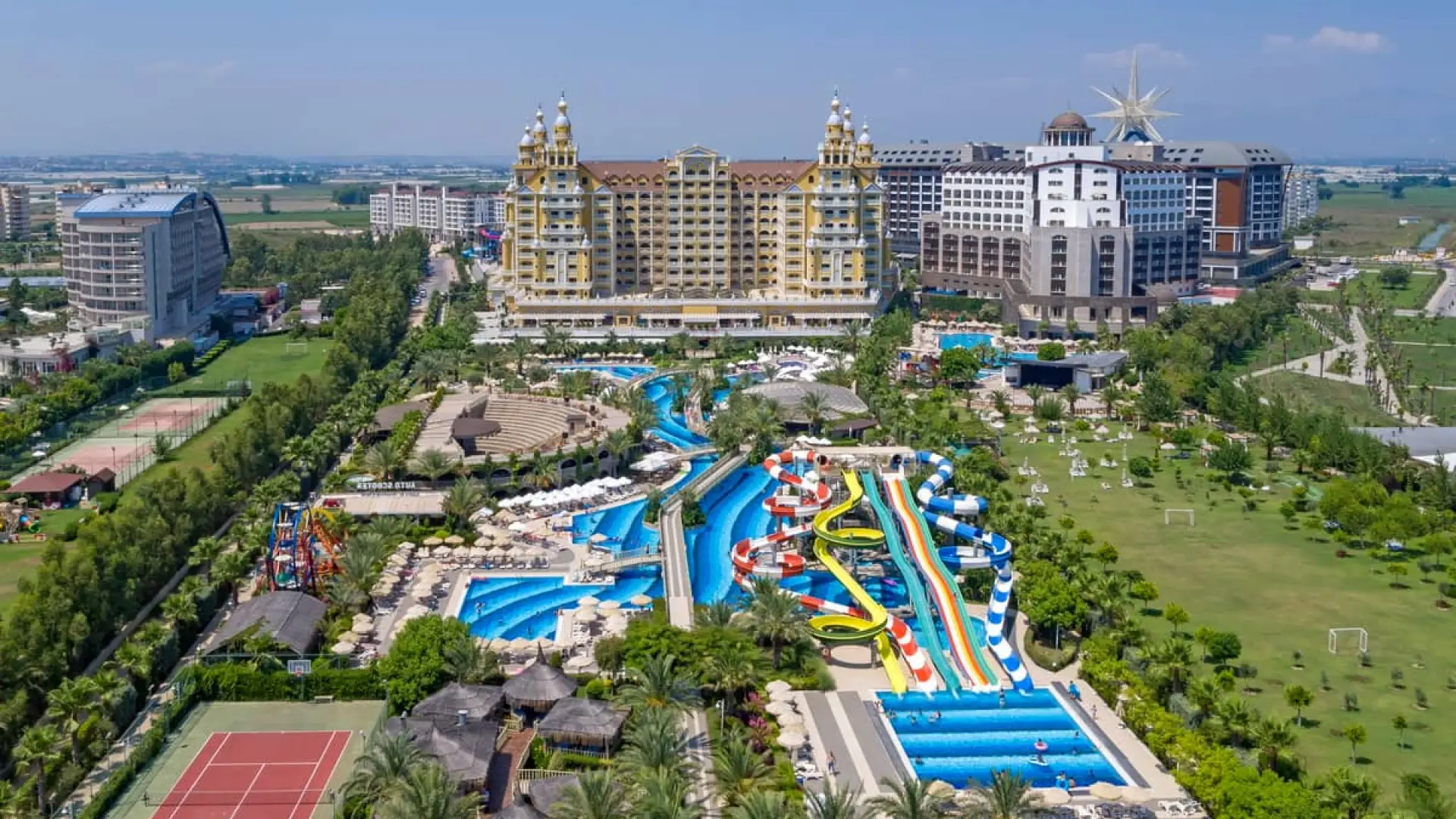 Royal Holiday Palace