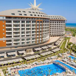 Royal Seginus Hotel