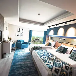 Royal Wings Hotel