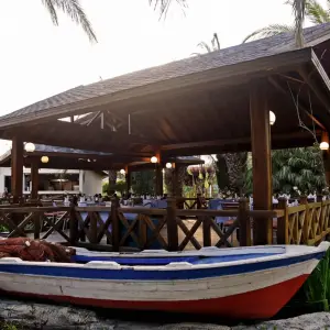 Royal Wings Hotel