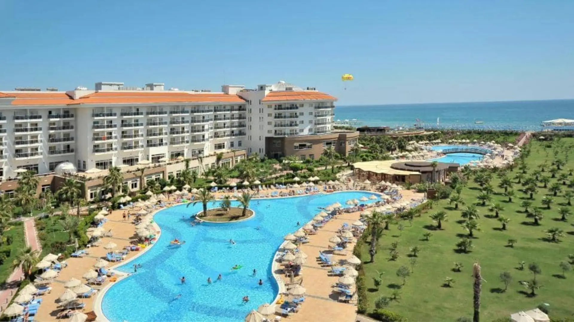 Seaden Sea World Resort & Spa