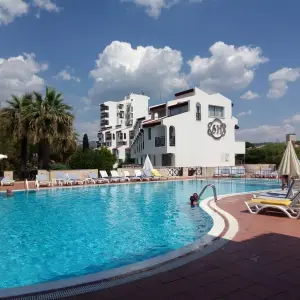 Sentinus Hotel