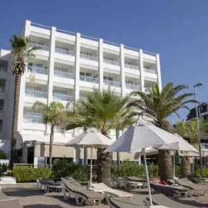 The Beach Front Hotel Adult Only +16