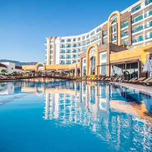 The Lumos Deluxe Resort & Spa