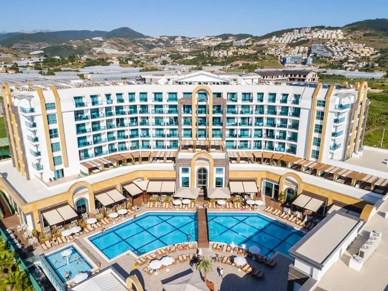 The Lumos Deluxe Resort & Spa