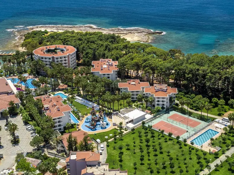 Utopia Resort & Residence