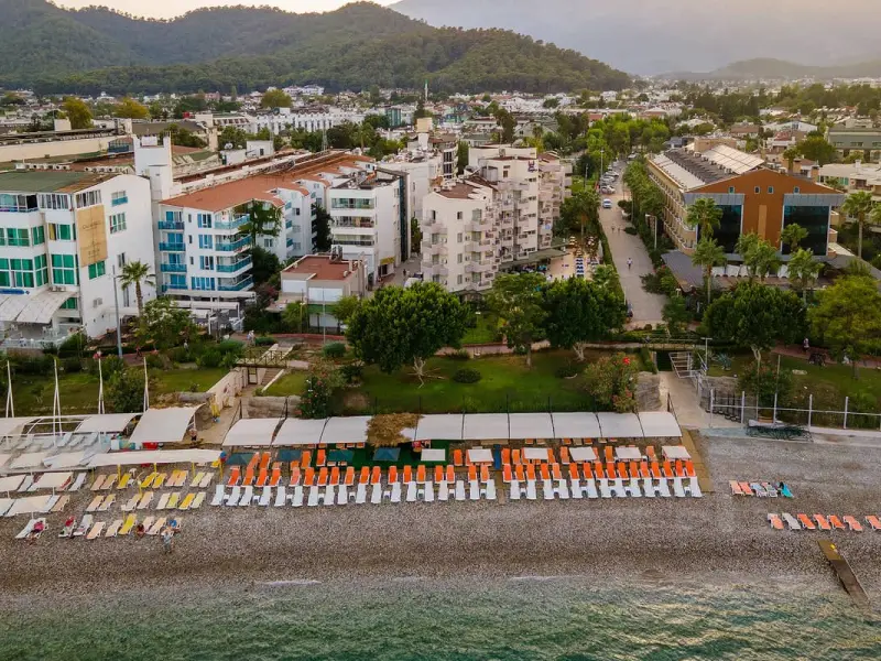 Viking Nona Beach Hotel