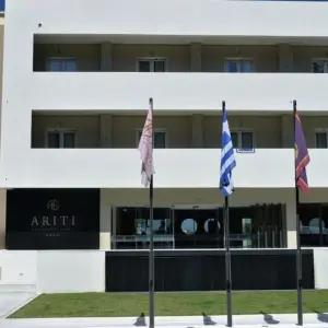 Ariti Grand