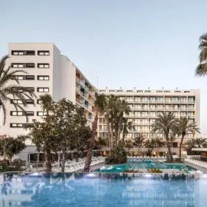 Aqua Silhouette & Spa Adults Only