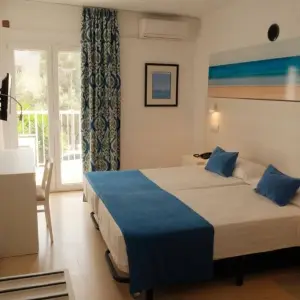 Cassandra Hotel