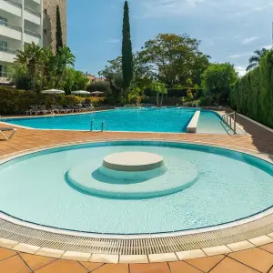 Fergus Club Pineda Splash