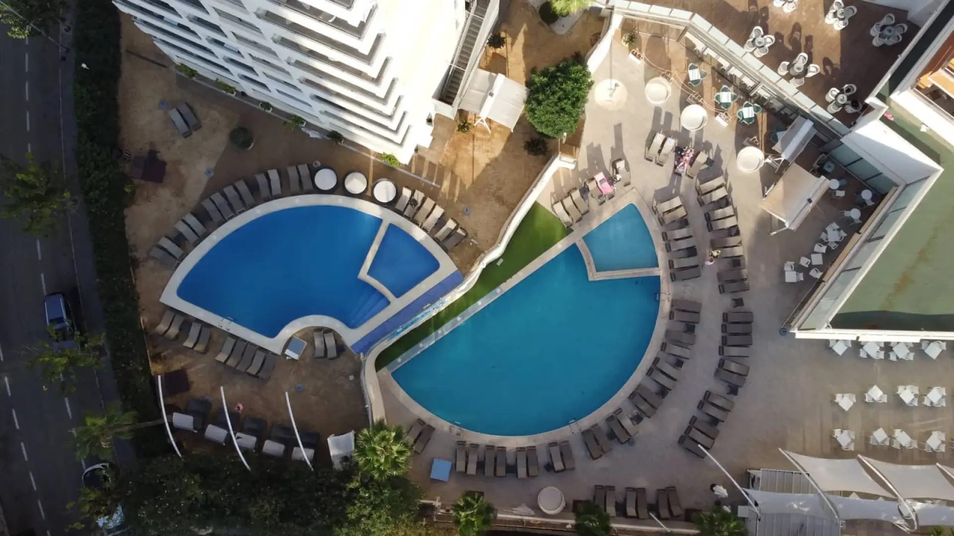 Flamingo Beach Resort Ony Adults