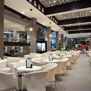 Flash Hotel