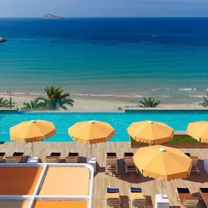 H10 Porto Poniente