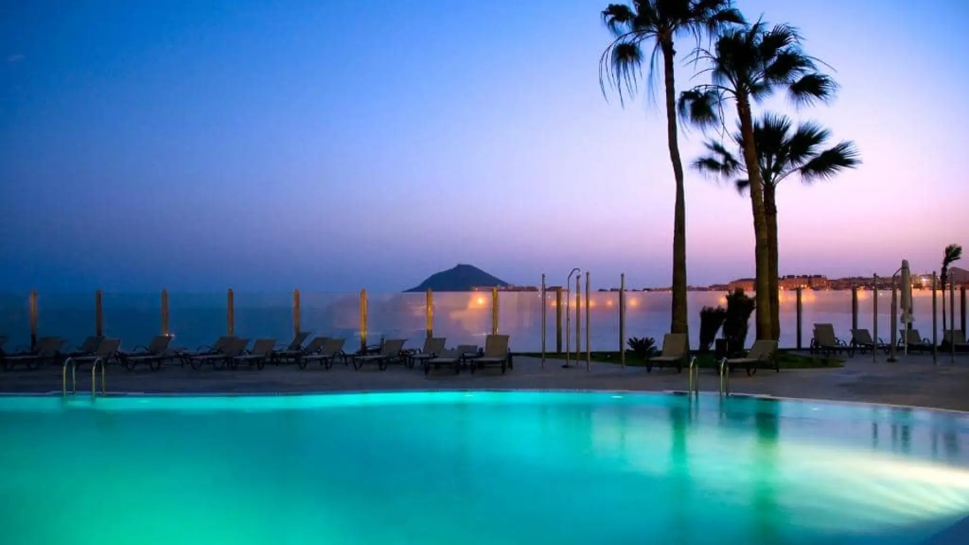 Kn Hotel Arenas Del Mar Adults Only