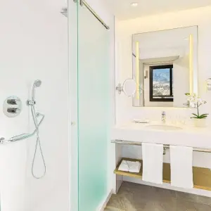 Spring Hotel Bitacora