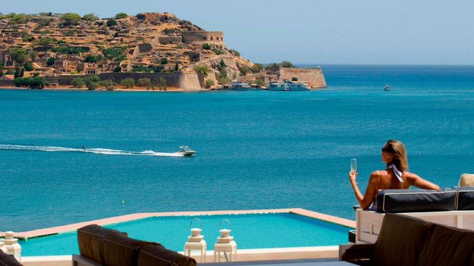 Domes Of Elounda
