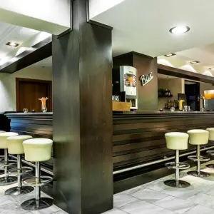 Elinotel Polis