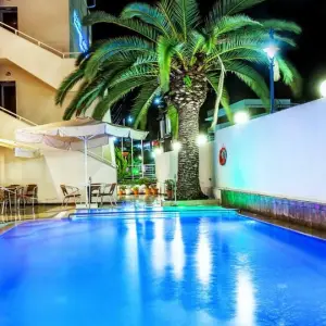 Elinotel Polis