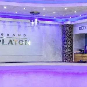 Grand Platon